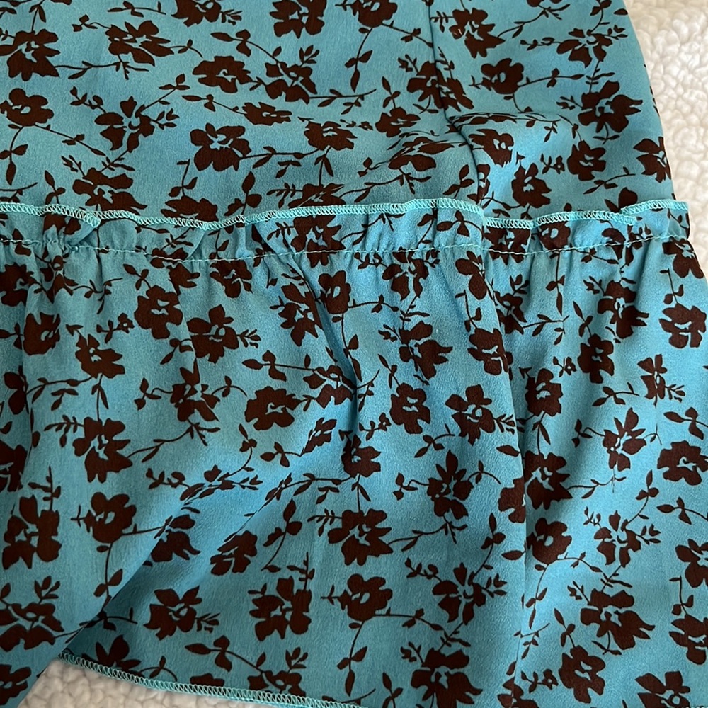 Summer dress - Picture 3 of 3